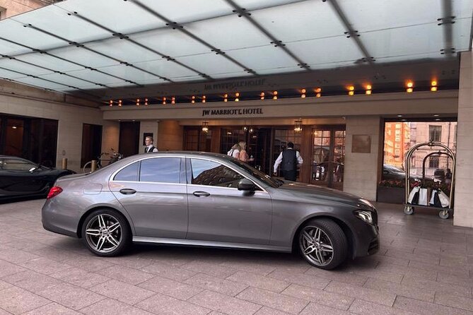 Transfer from Heathrow Airport to London hotel on private car - Price and value: is $122.19 per person worth it?