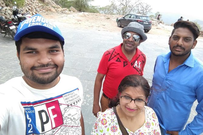 Udaipur Full Day Sightseeing Tour by Private Car - Jagdish Temple to City Palace: where the old city shows its face