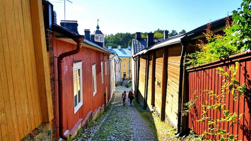 Ultimate Helsinki & Porvoo Tour– Private Car & Local Stories - Who Should Book This Tour