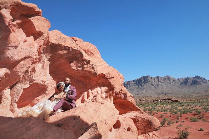 Valley of Fire Wedding by Private Limousine - Limo Transfers: Comfort, But Also Check the Expectations