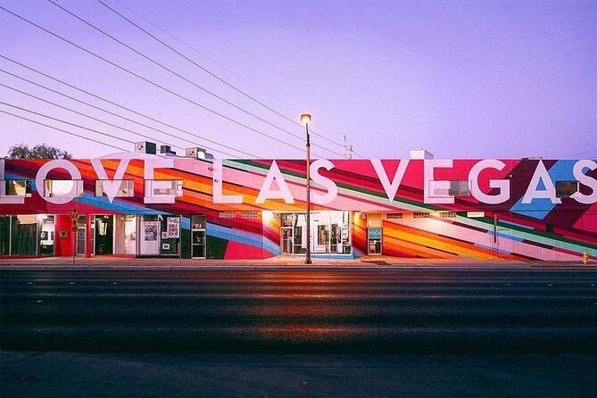 Vegas Secrets: Bars, Shopping, Limo and Dining Experience - Shopping stops that feel like Vegas, not a mall