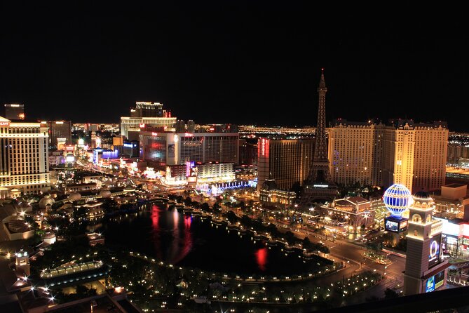 Vegas Secrets: Bars, Shopping, Limo and Dining Experience - VIP nightclub entry: getting in without the door drama
