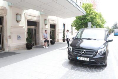 Vienna - Budapest Private Car Transfer - Timing that fits real schedules (and why traffic matters)