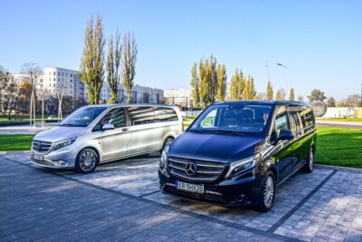 Wieliczka Salt Mine with Private Chauffeur and Licensed Guide - The mine walk: what 16–17°C and 800 steps feel like