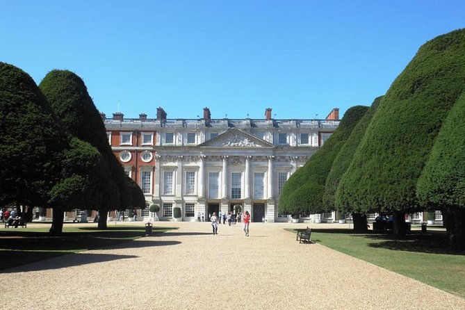 Windsor Castle and Hampton Court Private Car with Driver Guide - Price and Logistics: What the Money Covers (and What It Doesn’t)