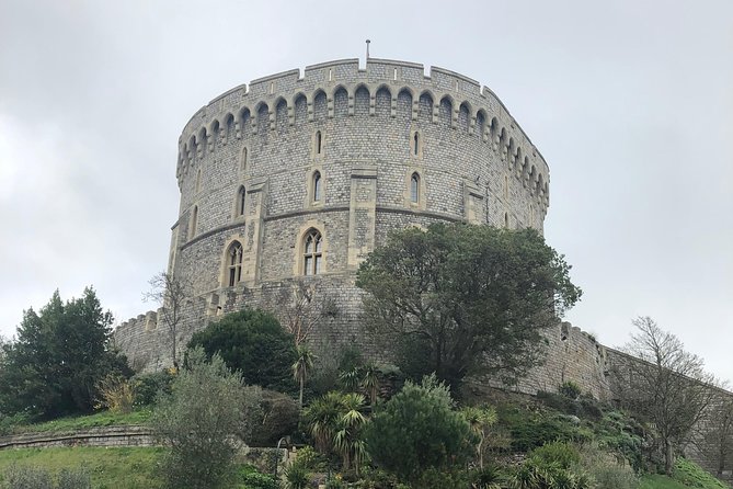 Windsor Castle and Stonehenge Private Car with Driver Guide - Price and Value: What You’re Paying For (and What to Budget Extra)