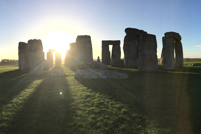 Windsor Castle and Stonehenge Private Car with Driver Guide - Stonehenge with a Live Guide: Making Sense of the Stones
