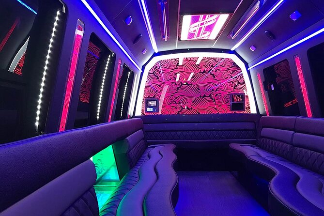 WinStar Casino Private Luxury Limousine from Dallas - Dallas to WinStar by Luxury Limo: What This Trip Really Does for You