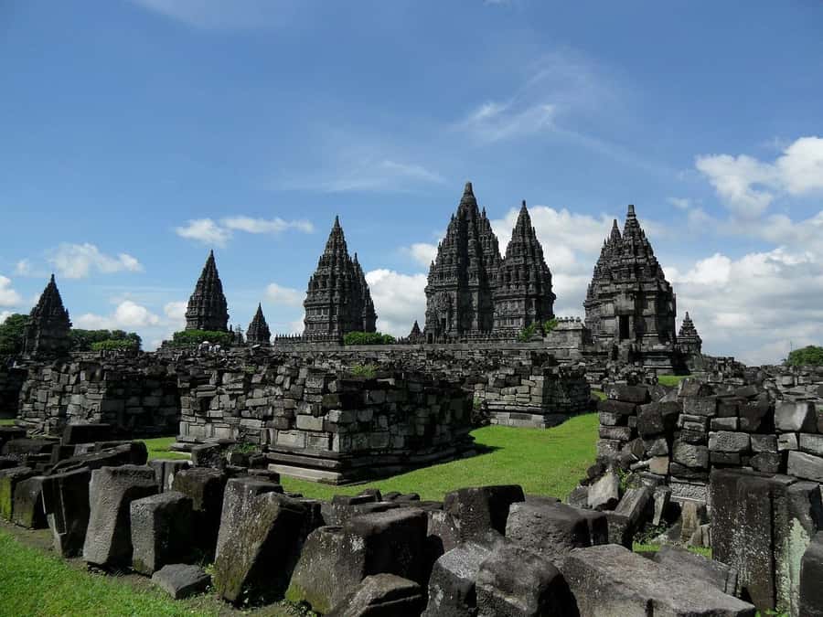 Yogyakarta: Tailor Made Tour with Private car - Pickup options and timing: how to make 6–12 hours work